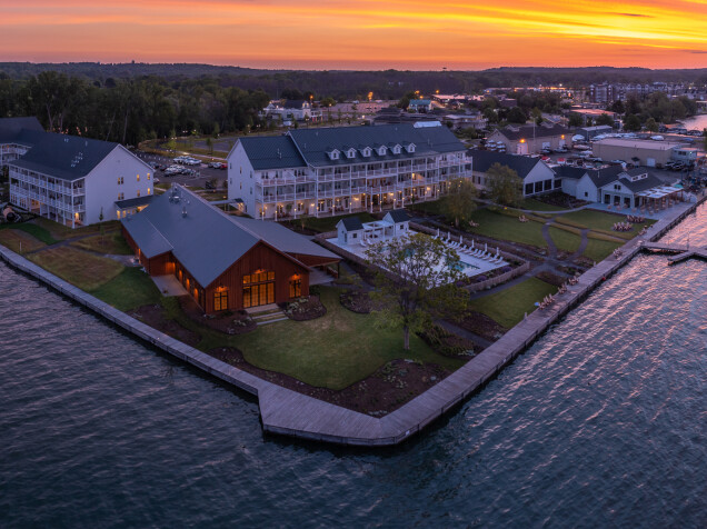 The Lake House Hotel Resort