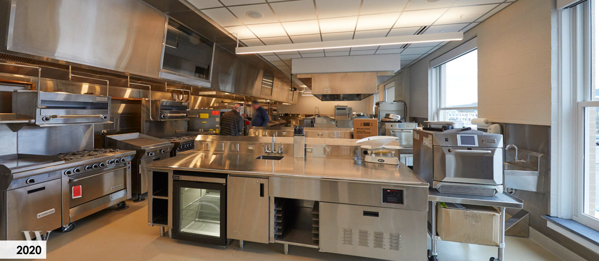 On the second floor of the addition are the two large Kitchen Labs. These spaces provide flexibility to teach a wide range of culinary skills and practices.