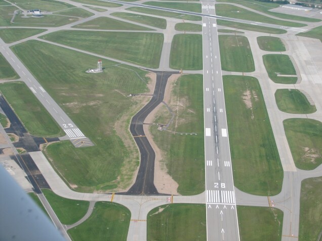 Taxiway H Extension at Frederick Douglass - Greater Rochester International Airport